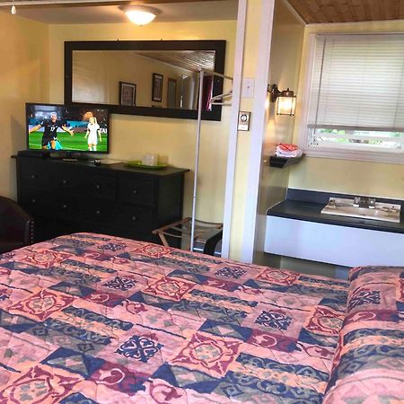 Lakelawn B&B And Motel Yarmouth Esterno foto