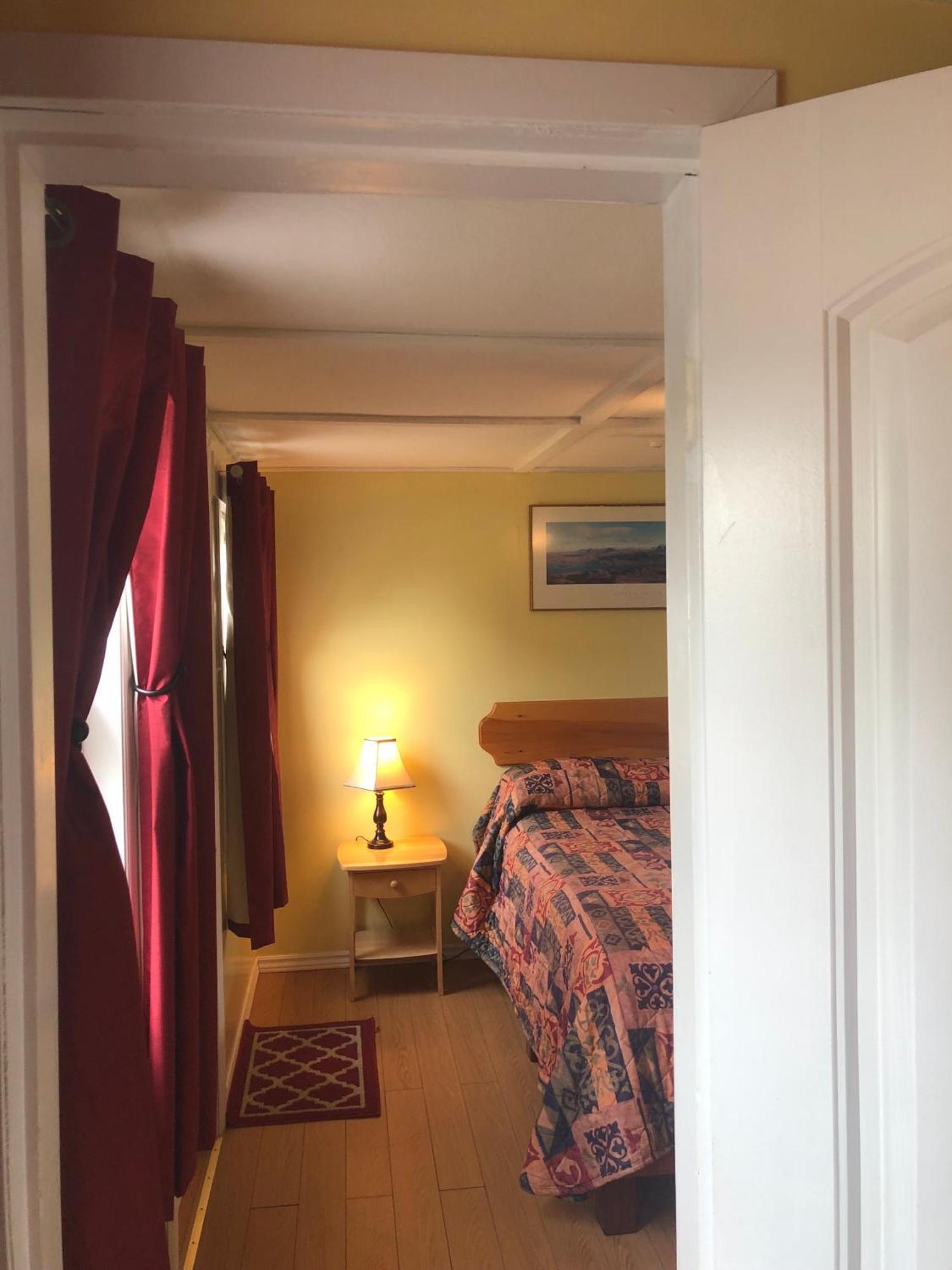 Lakelawn B&B And Motel Yarmouth Esterno foto