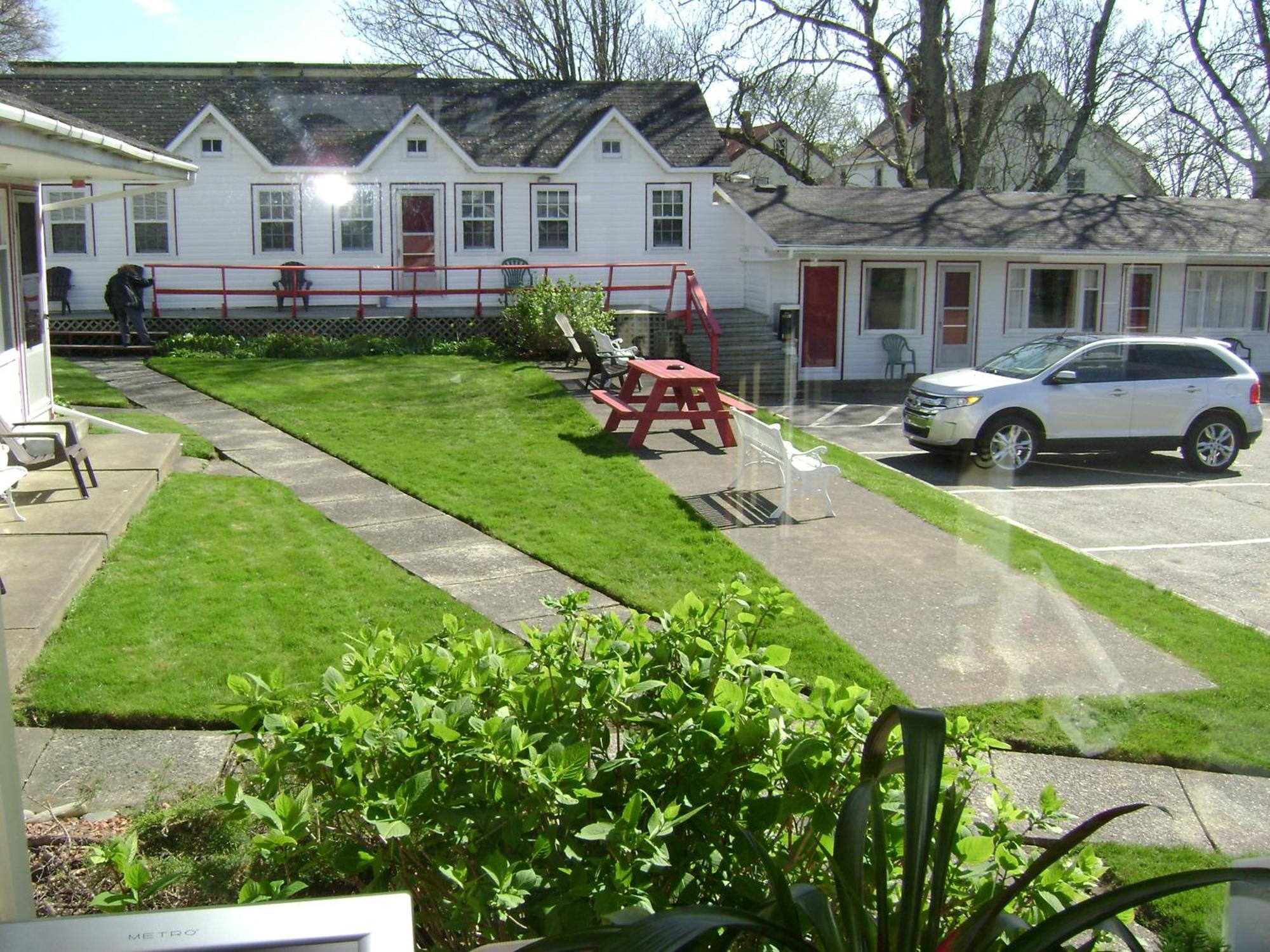 Lakelawn B&B And Motel Yarmouth Esterno foto